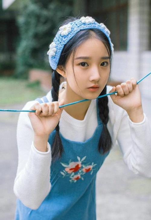 爱游戏体育客户端-尤文图斯客场逼平维罗纳，C罗梅开二度建功，尤文图斯维罗纳集锦